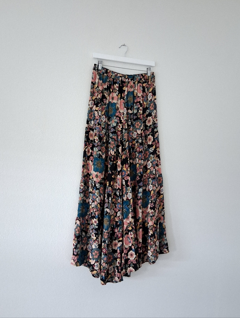 NATURAL LIFE Floral Wide Leg Pants in Black, Teal & Coral - Picture 13 of 14